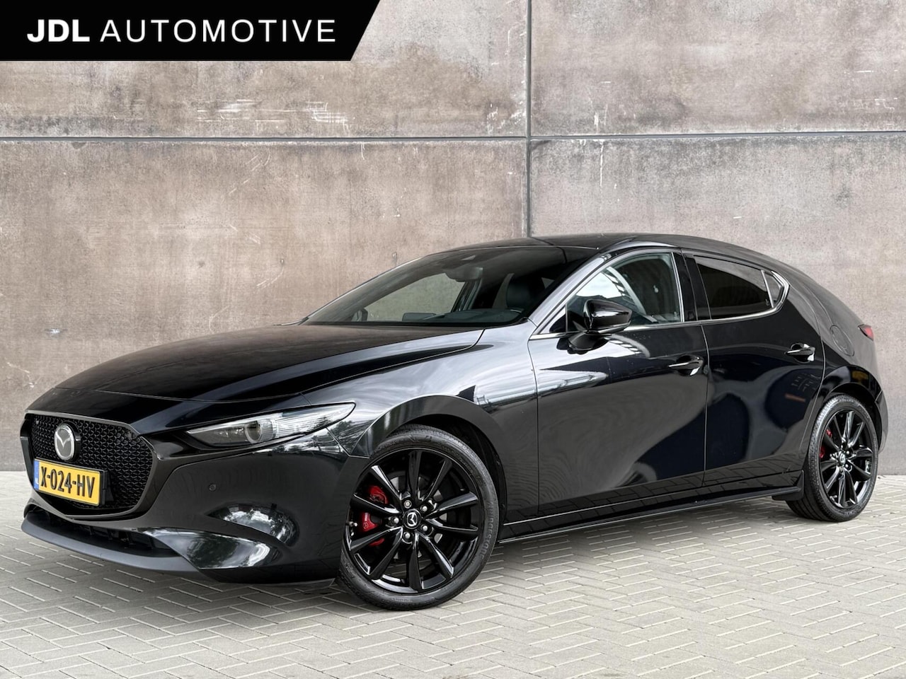 Mazda 3 - 2.0 e-SkyActiv-G M Hybrid Luxury | Bose Audio | HUD | Blindspot | Adaptieve Cruise | Camer - AutoWereld.nl