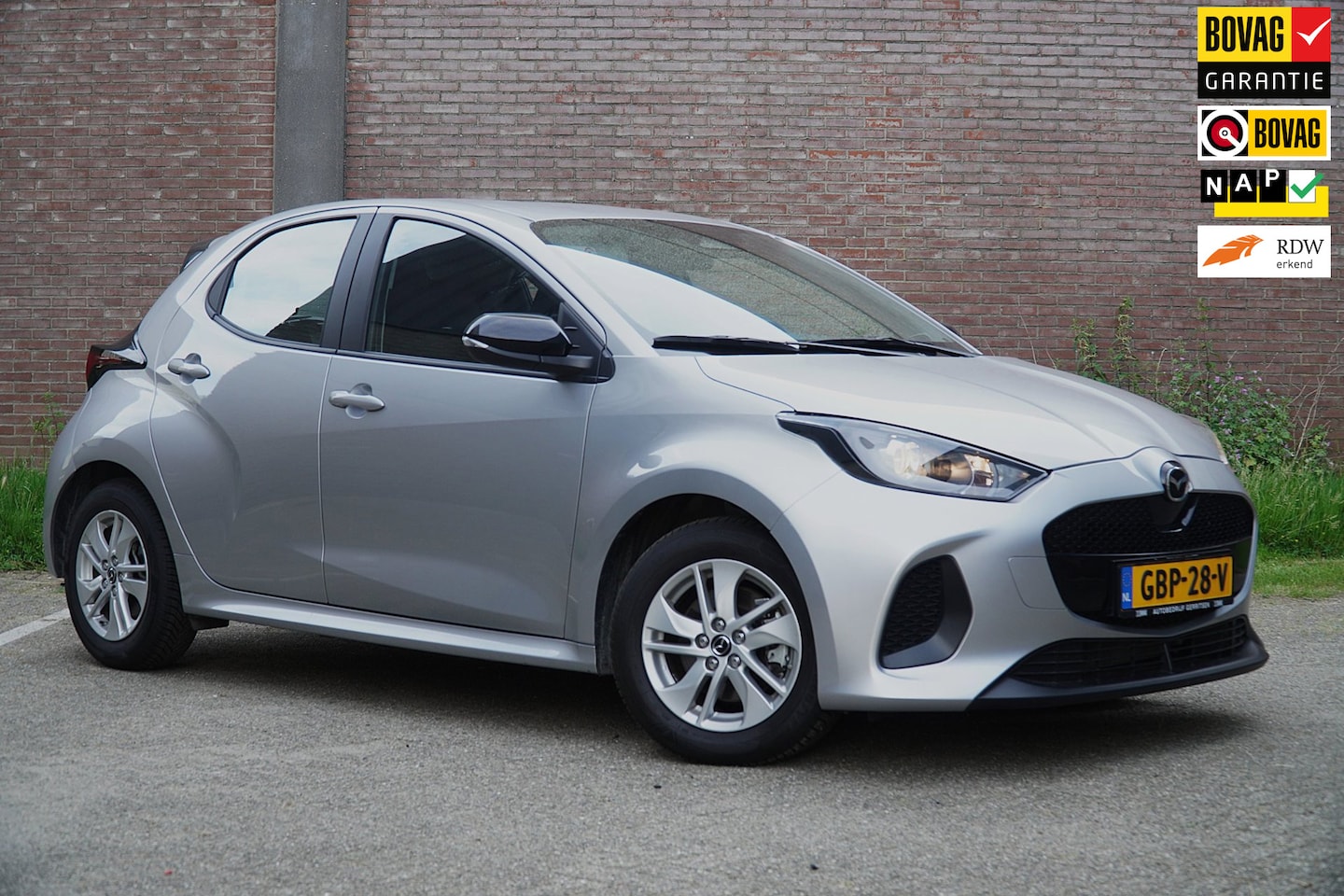 Mazda 2 Hybrid - 1.5 Centre-line Automaat, Climat, Cruise, Apple carplay, Lichtmetalen Velgen, Ned. Auto - AutoWereld.nl