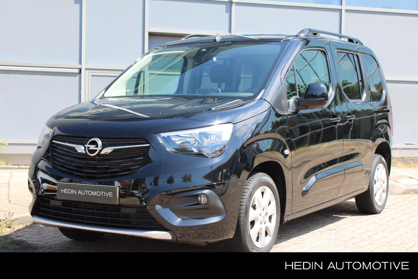 Opel Combo Tour - 1.2 Turbo L1H1 Edition | Stoel & Stuurwiel Verwarming & Achteruitrijcamera | APC & ADA | T - AutoWereld.nl