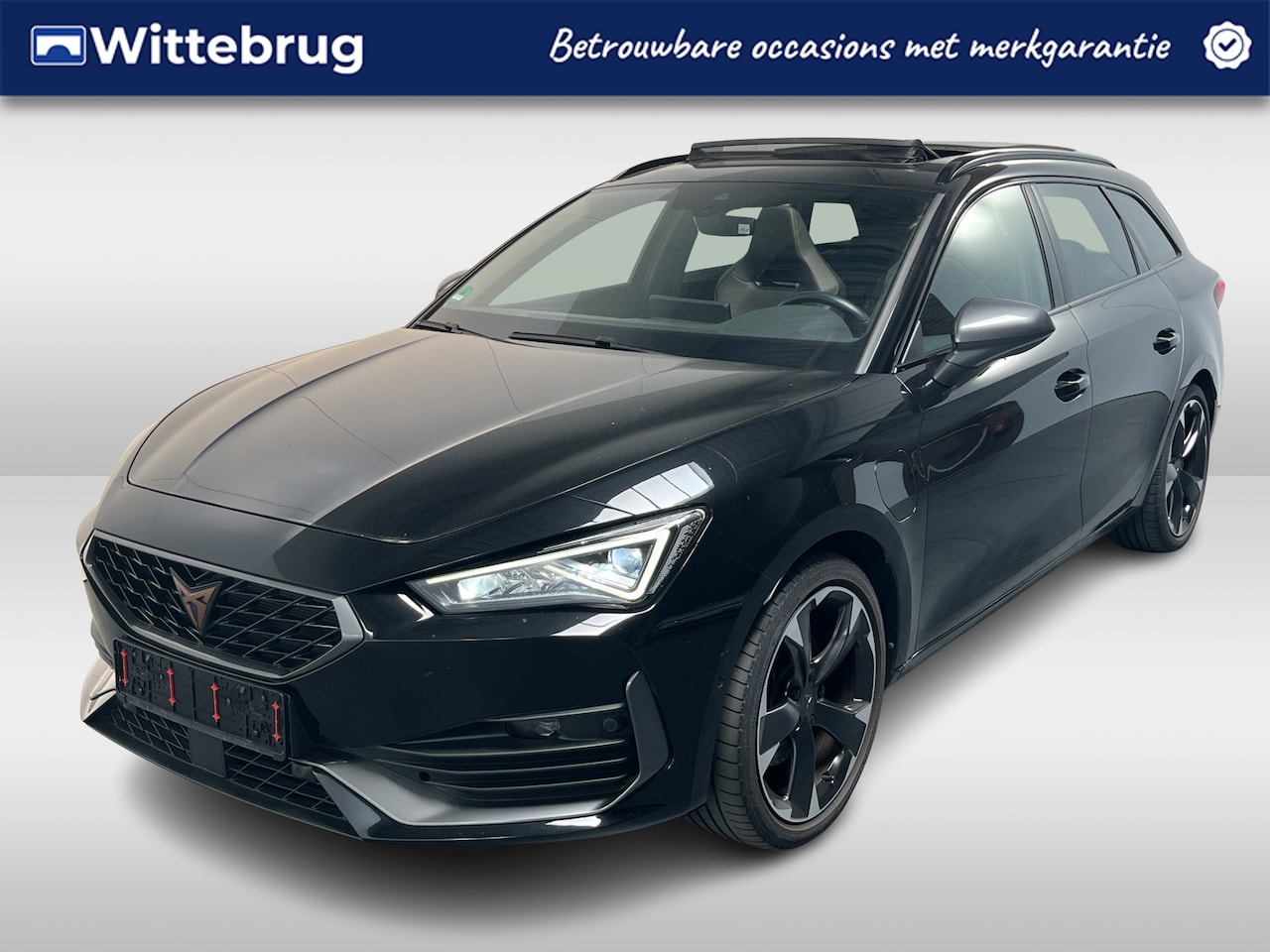 CUPRA Leon Sportstourer - 1.4 e-Hybrid Performance / AUTOMAAT/ PANO/ CAMERA/ PARK. SENSOREN/ DODE HOEK/ KEYLESS/ FUL - AutoWereld.nl