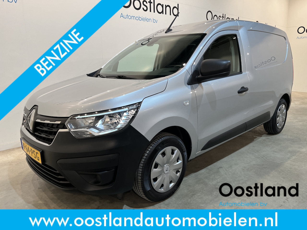 Renault Express - 1.3 TCe BENZINE / Airco / Cruise Control / PDC / CarPlay / PDC / Navigatie / 17.000 KM !! - AutoWereld.nl