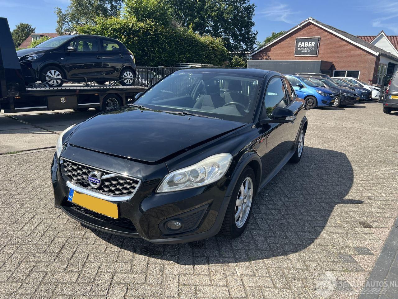 Volvo C30 - C-30 1.6 Advantage 128.934 R-Design! - AutoWereld.nl