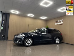 Ford Mondeo Wagon - 1.5 Titanium * Trekhaak / Navigatie / Parkeersensoren / Cruise control / NL Auto