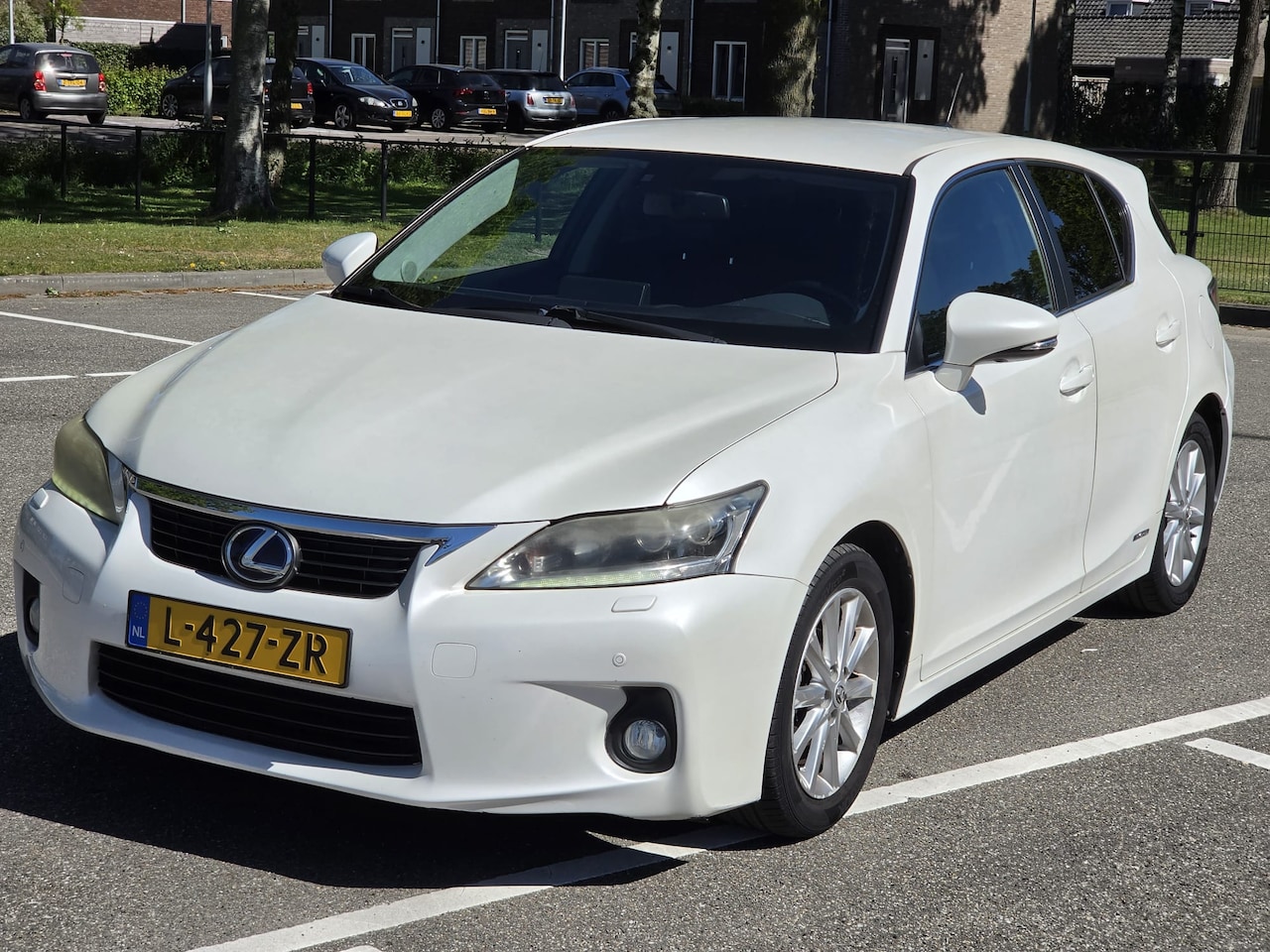Lexus CT - 200h Luxury Line - AutoWereld.nl