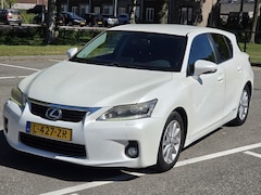 Lexus CT - 200h Luxury Line