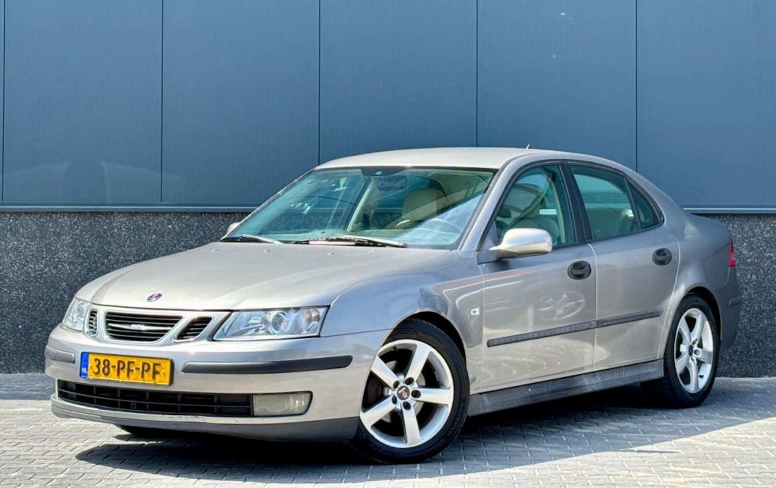 Saab 9-3 Sport Sedan - 1.8t Linear Business 1.8t Linear Business - AutoWereld.nl