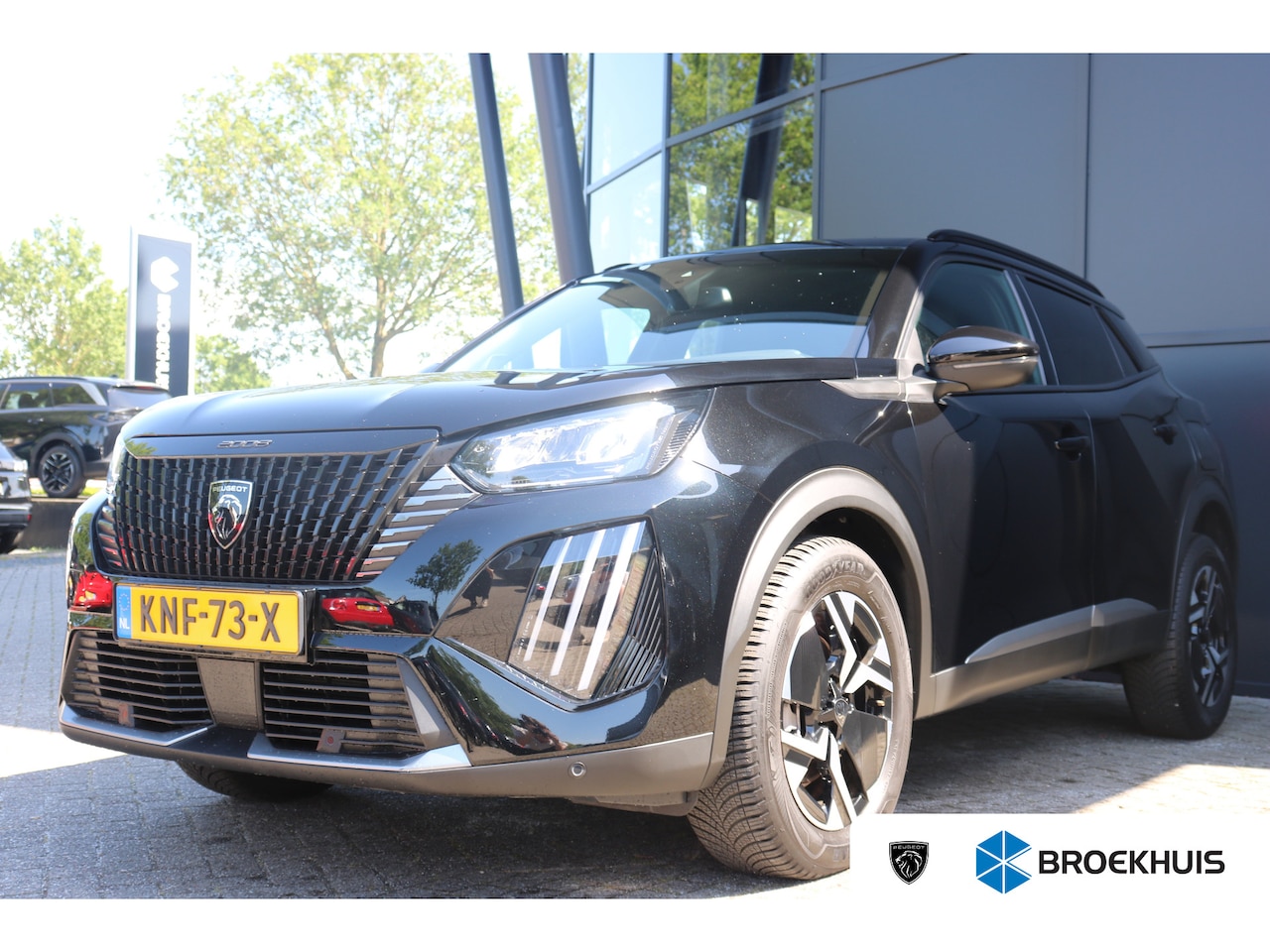 Peugeot 2008 - 1.2 Hybrid 136 Allure | PDC V+A | Cruise| Keyless | Apple carplay | LED | LMV 17"| DAB | - AutoWereld.nl