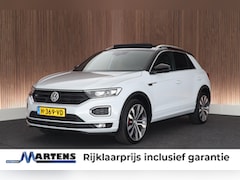 Volkswagen T-Roc - 1.5 TSI 150pk DSG 2x R-Line Trekhaak Camera Stoelverwarming Beats Panoramadak Navigatie