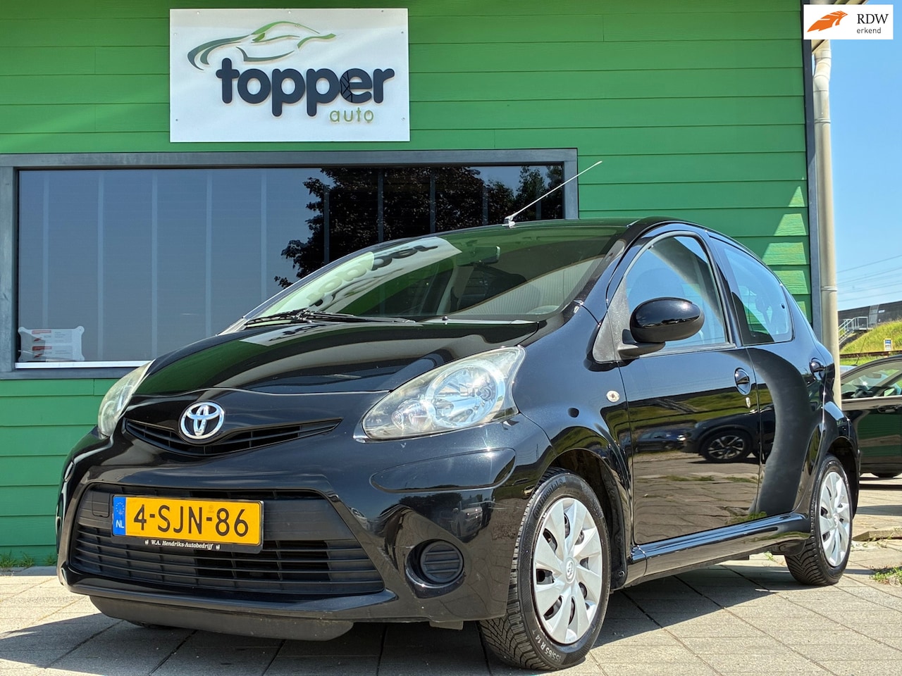 Toyota Aygo - 1.0 VVT-i Comfort|1e Eigenaar|Airco|Elektr.ramen|5-Deurs - AutoWereld.nl