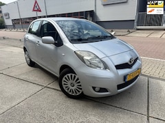 Toyota Yaris - 1.3 VVTi Aspiration AUTOMAAT CLIMA Volledig onderhouden