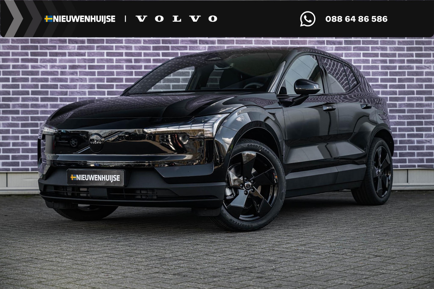 Volvo EX30 - P5 Long Range Plus Black Edition Europa 69 kWh | Adaptive Cruise Control | Stoel + Stuurve - AutoWereld.nl