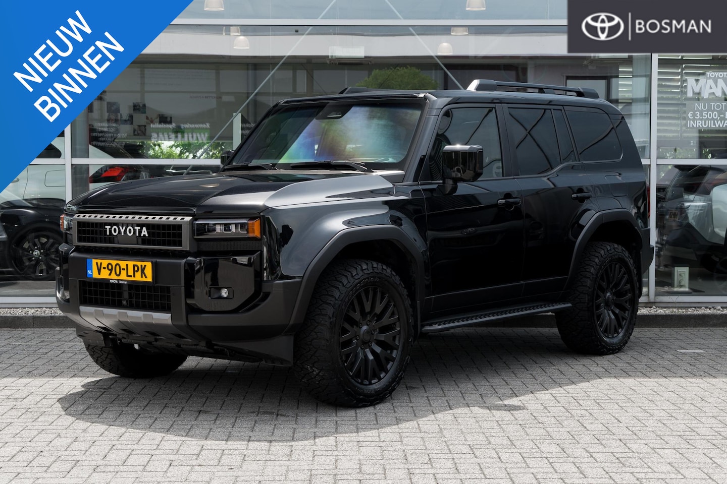 Toyota Land Cruiser - 2.8 D-4D Blind Van Navigator 2.8 D-4D Blind Van Navigator - AutoWereld.nl