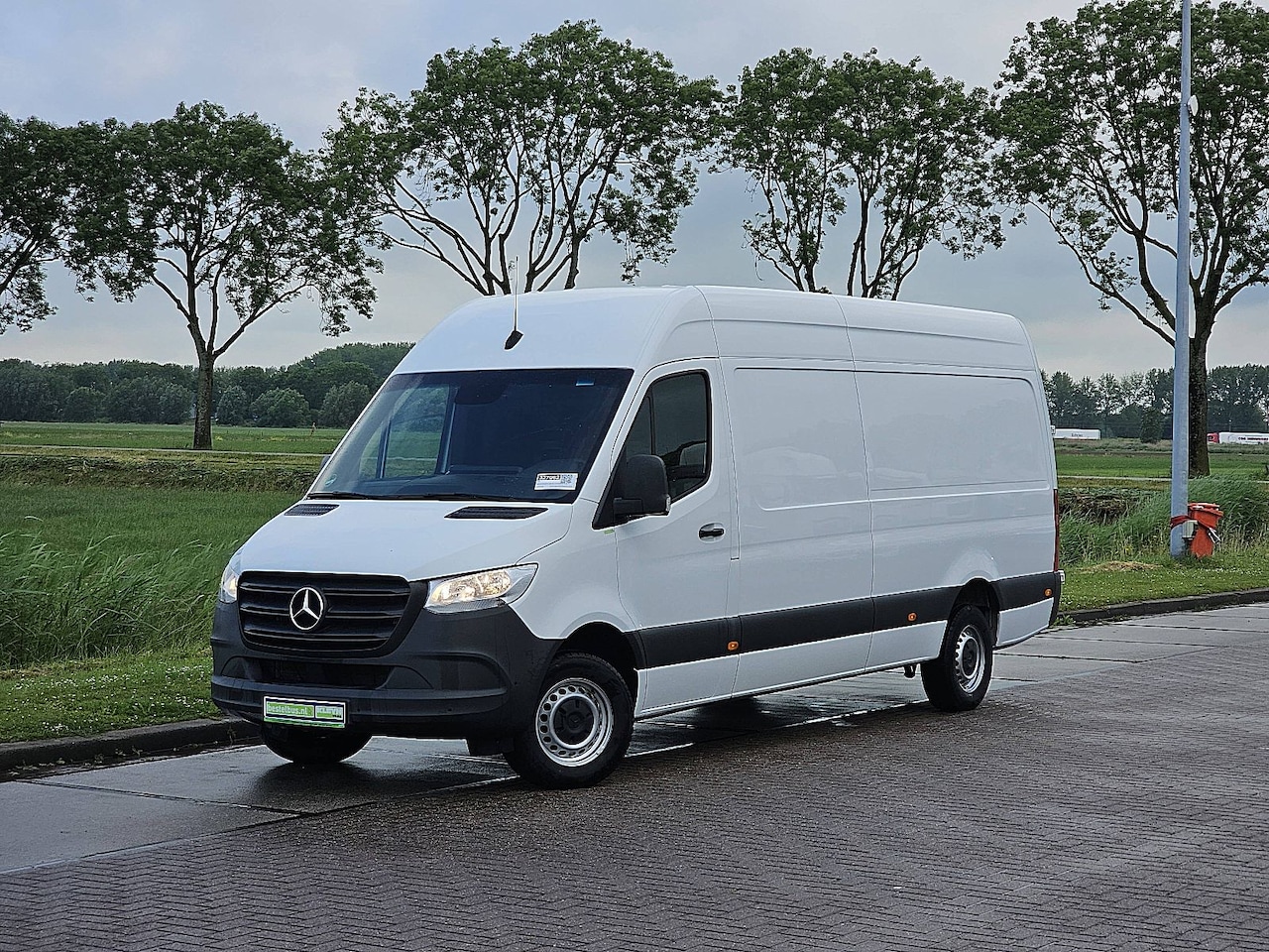 Mercedes-Benz Sprinter - 317 1.9 CDI L3H2 RWD L3H2 Maxi 3.5t-Trekhaak Automaat Airco Mbux Camera Euro6 170 PK - AutoWereld.nl