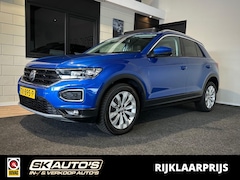 Volkswagen T-Roc - 1.0 TSI STYLE l NAP l DIGITAAL l ELEK KLEP l PANORAMA l PDC l CARPLAY l