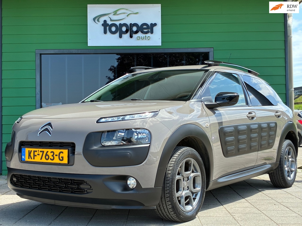 Citroën C4 Cactus - 1.2 PureTech Shine|Automaat|Navigatie|Camera|CruiseControl|ClimateControl - AutoWereld.nl