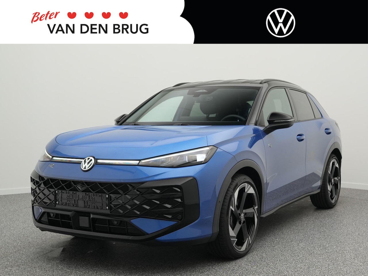 Volkswagen T-Roc - 1.5 TSI DSG R-Line 150PK Automaat | Matrix IQ LED | Navigatie | Elek. Achterklep | Head-Up - AutoWereld.nl