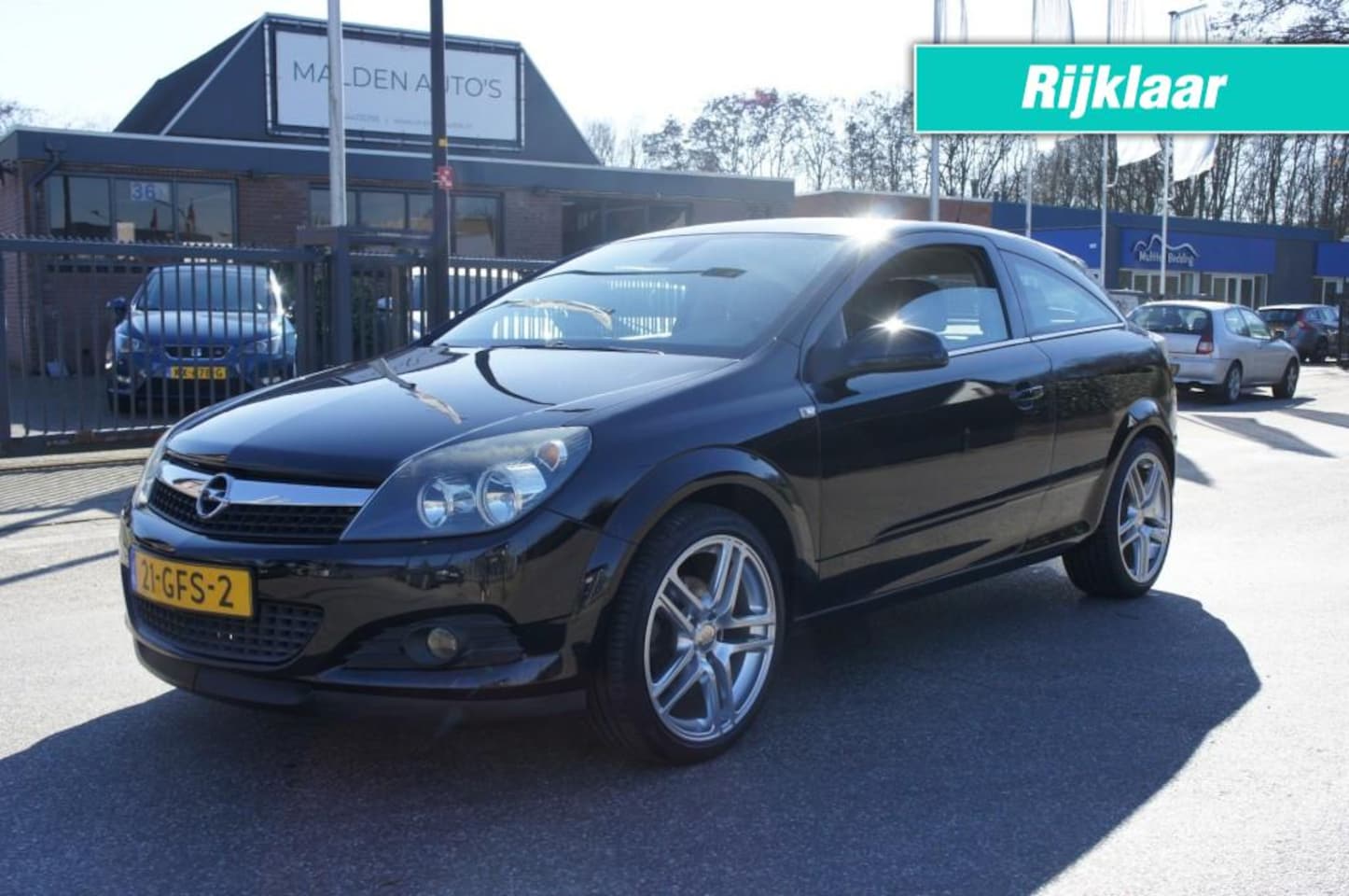 Opel Astra GTC - GTC 1.8 COSMO TREKHAAK/CRUISE/AIRCO/H.LEDER/18ICH KEURIGE STAAT - AutoWereld.nl