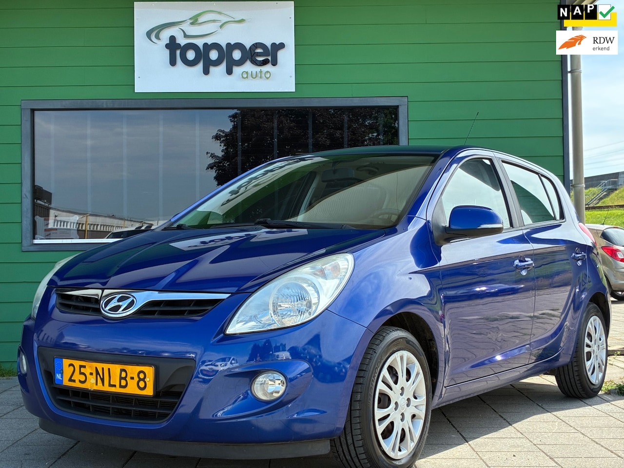 Hyundai i20 - 1.2i i-Motion|1e Eigenaar|Airco|Nieuwe APK|NAP - AutoWereld.nl