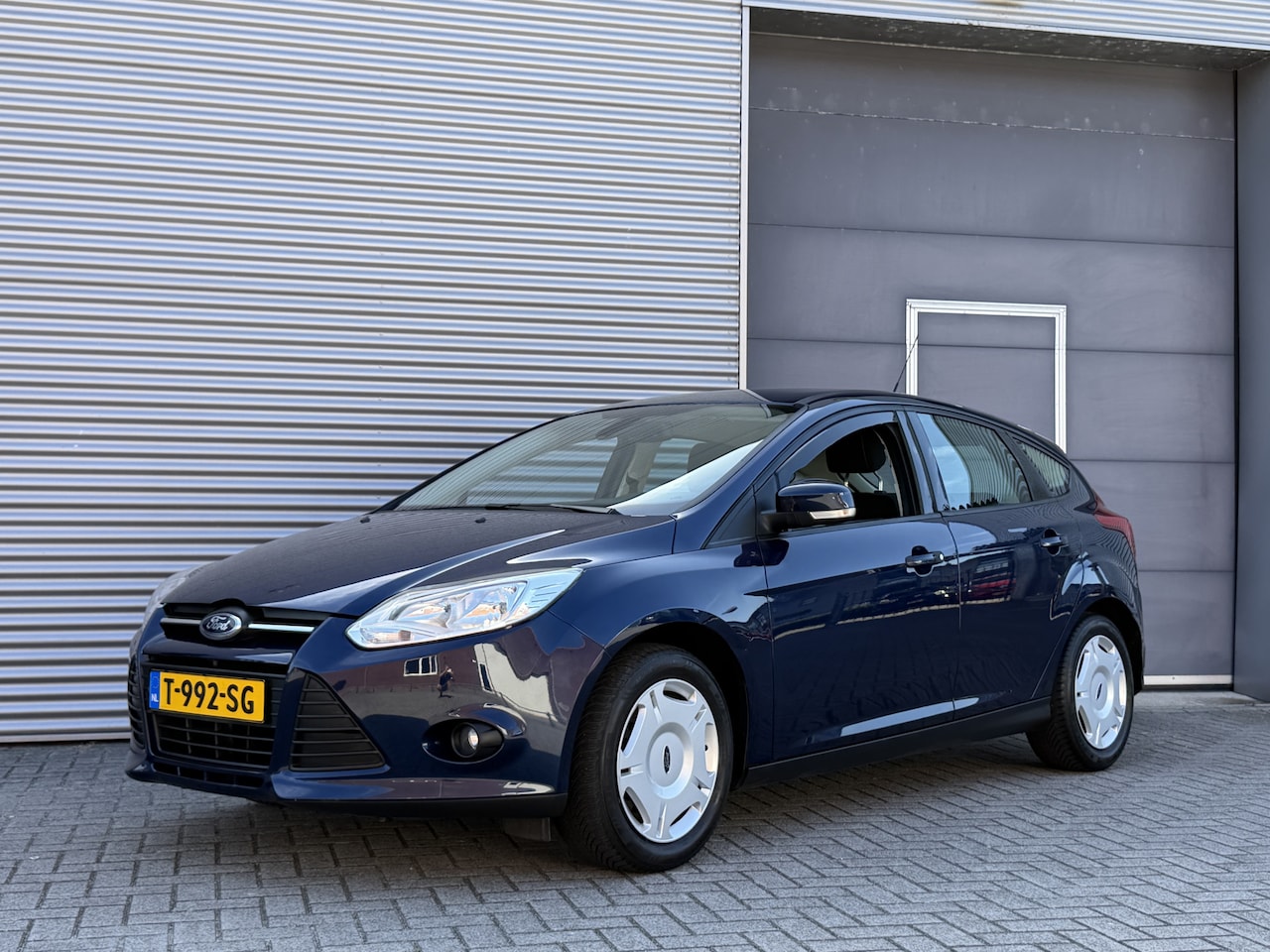 Ford Focus - 1.6 TI-VCT Ambiente I 5 Deurs I Climate Control I 115000 km - AutoWereld.nl