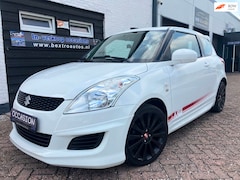Suzuki Swift - 1.2 16V X-ite Mooie sportieve uitvoering airco 17"inch CARPLAY nieuwe apk + 6 mnd garantie