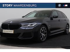BMW 5-serie Touring - 530e High Executive M Sport Automaat / Trekhaak / Comfortstoelen / Comfort Access / Achter