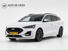 Ford Focus Wagon - 1.0 EcoBoost Hybrid 125pk ST Line | Panoramadak | Groot scherm navigatie | Winterpakket