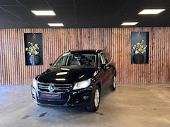 Volkswagen Tiguan - 2.0 TSI Sport&Style 4Motion / Camera / Leder / Stoelverwarming / Dynaudio / Elektrische st