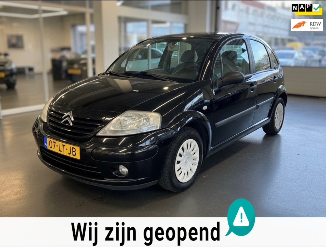 Citroën C3 - 1.1i Ligne Prestige-1 jaar apk - AutoWereld.nl