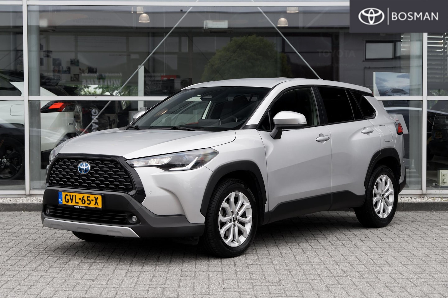Toyota Corolla Cross - Hybrid 200 Dynamic - AutoWereld.nl