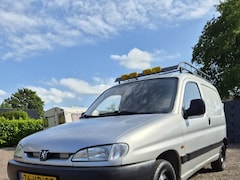 Peugeot Partner - 1.4 Benzine Apk 18-06-2027