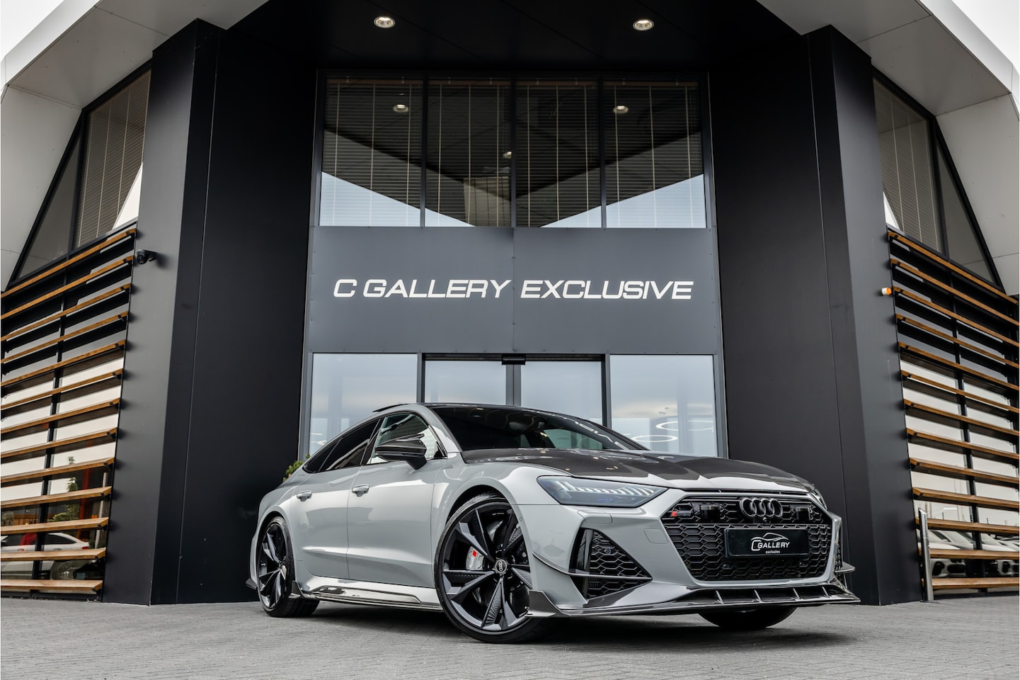 Audi RS7 - Sportback 4.0 TFSI quattro - RS Dynamic + | Panorama | B&O | Carbon | Stoelkoeling - AutoWereld.nl