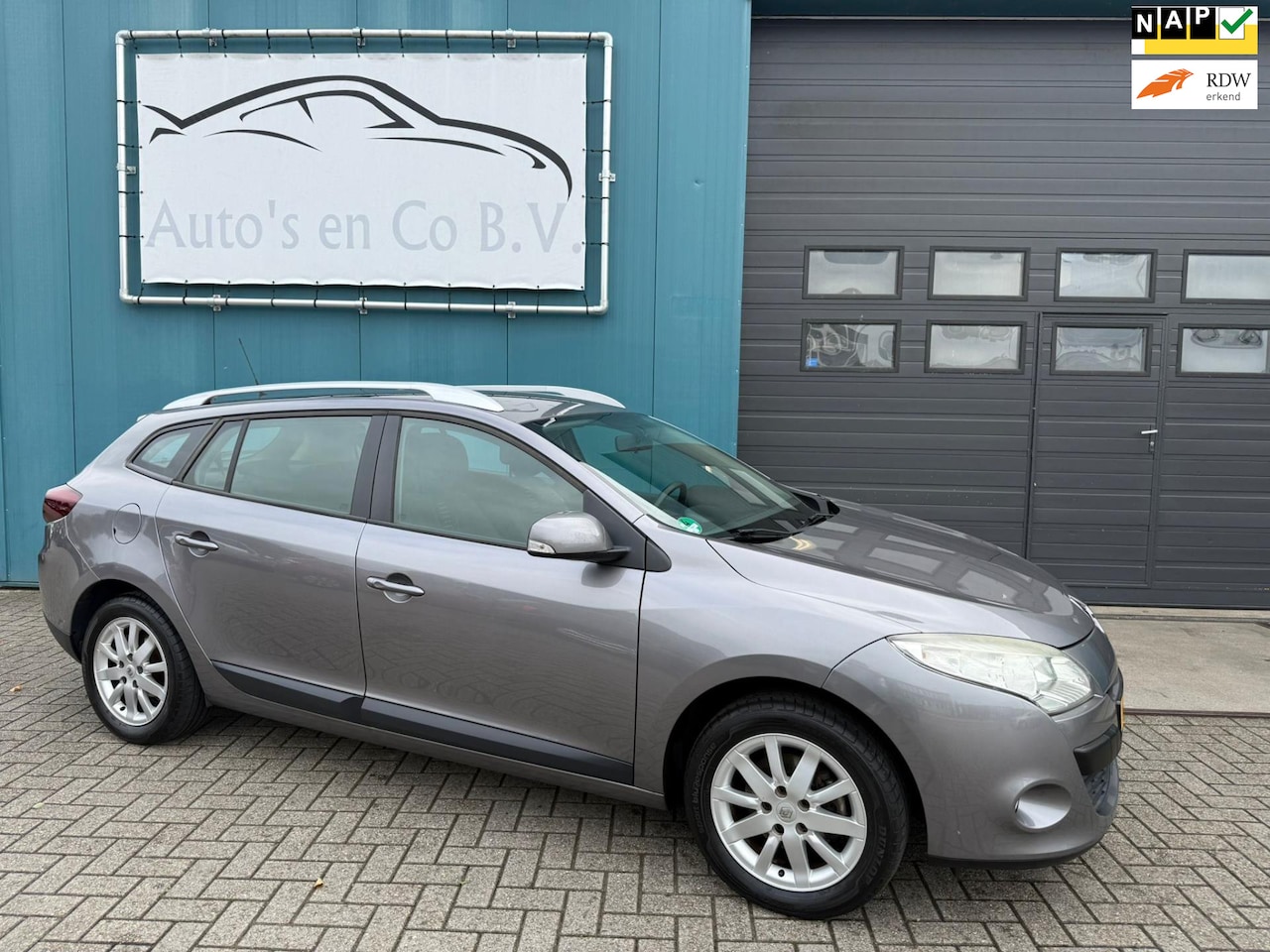 Renault Mégane Estate - 1.6 Expression Airco 16" Lm velgen Trekhaak Onderh boekjes NAP - AutoWereld.nl