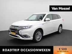 Mitsubishi Outlander - 2.4 PHEV Intense AWD | Trekhaak | Climate Control | Apple Carplay / Android Auto | Stoelve