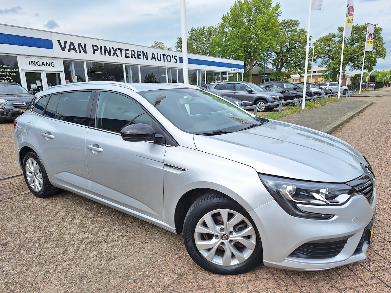 Renault Mégane Estate - 1.3 TCe Limited TREKHAAK - AutoWereld.nl