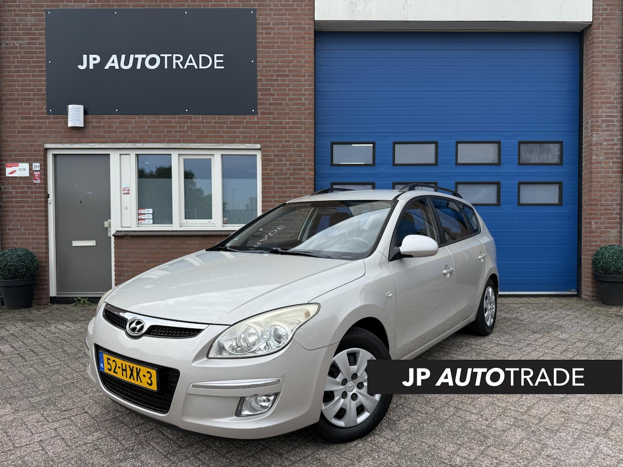 Hyundai i30 CW - 1.6i Dynamic | NAP | Airco | Trekhaak | Cruise - AutoWereld.nl