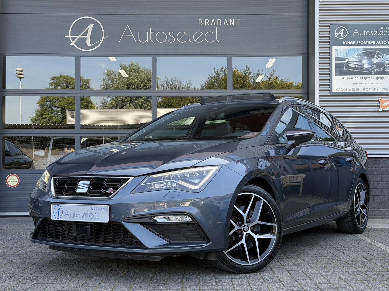SEAT Leon ST - 2.0 TSI FR Pano | Leder | 190PK - AutoWereld.nl