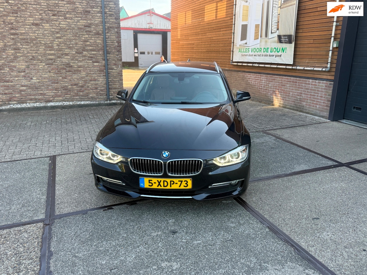 BMW 3-serie Touring - 320d EfficientDynamics Edition High Executive 320d EfficientDynamics Edition High Executive - AutoWereld.nl
