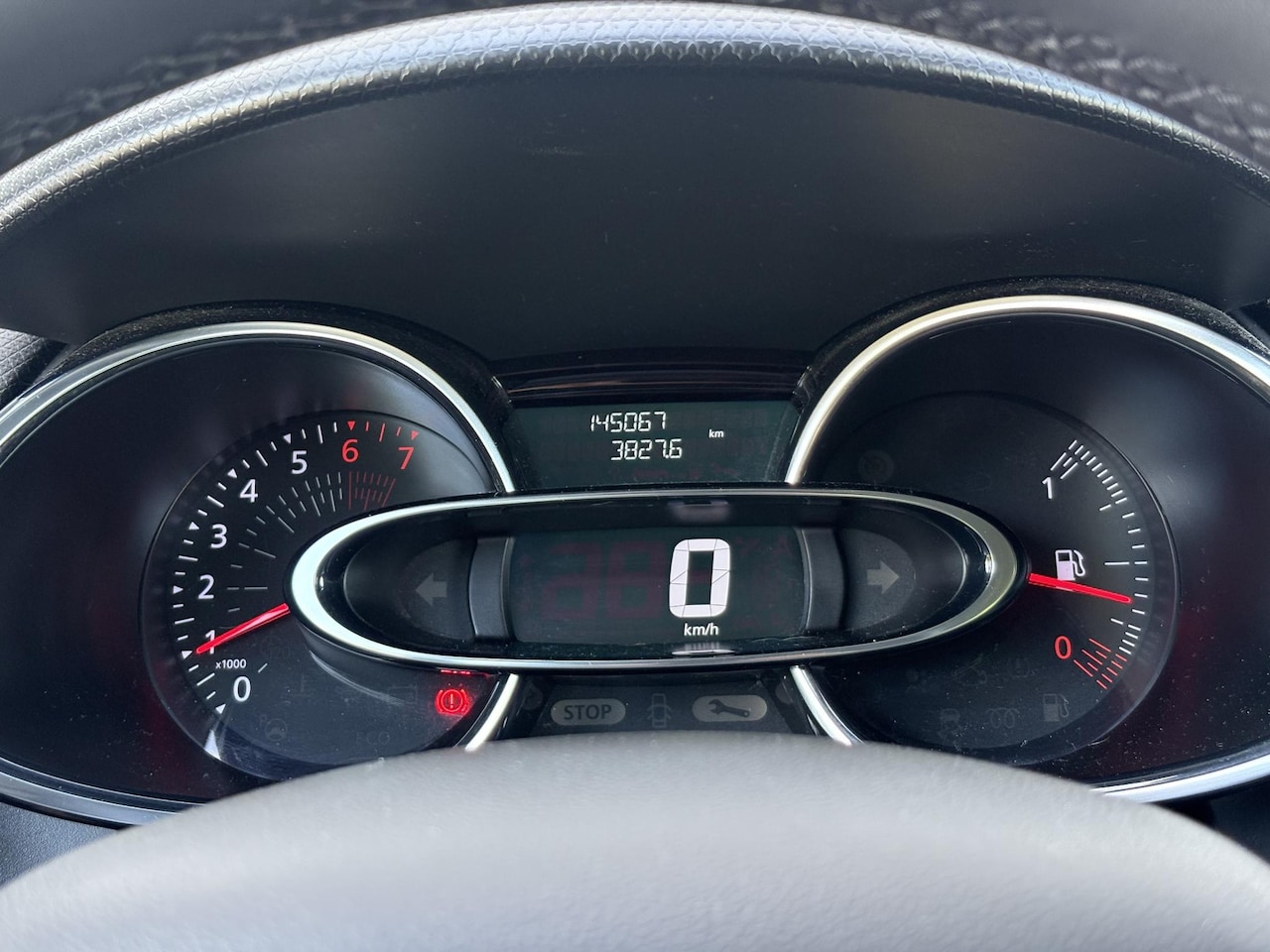 Renault Clio - 0.9 TCe Limited | FOCAL AUDIO | KEYLESS |  DAB+ | AIRCO | NAVI |