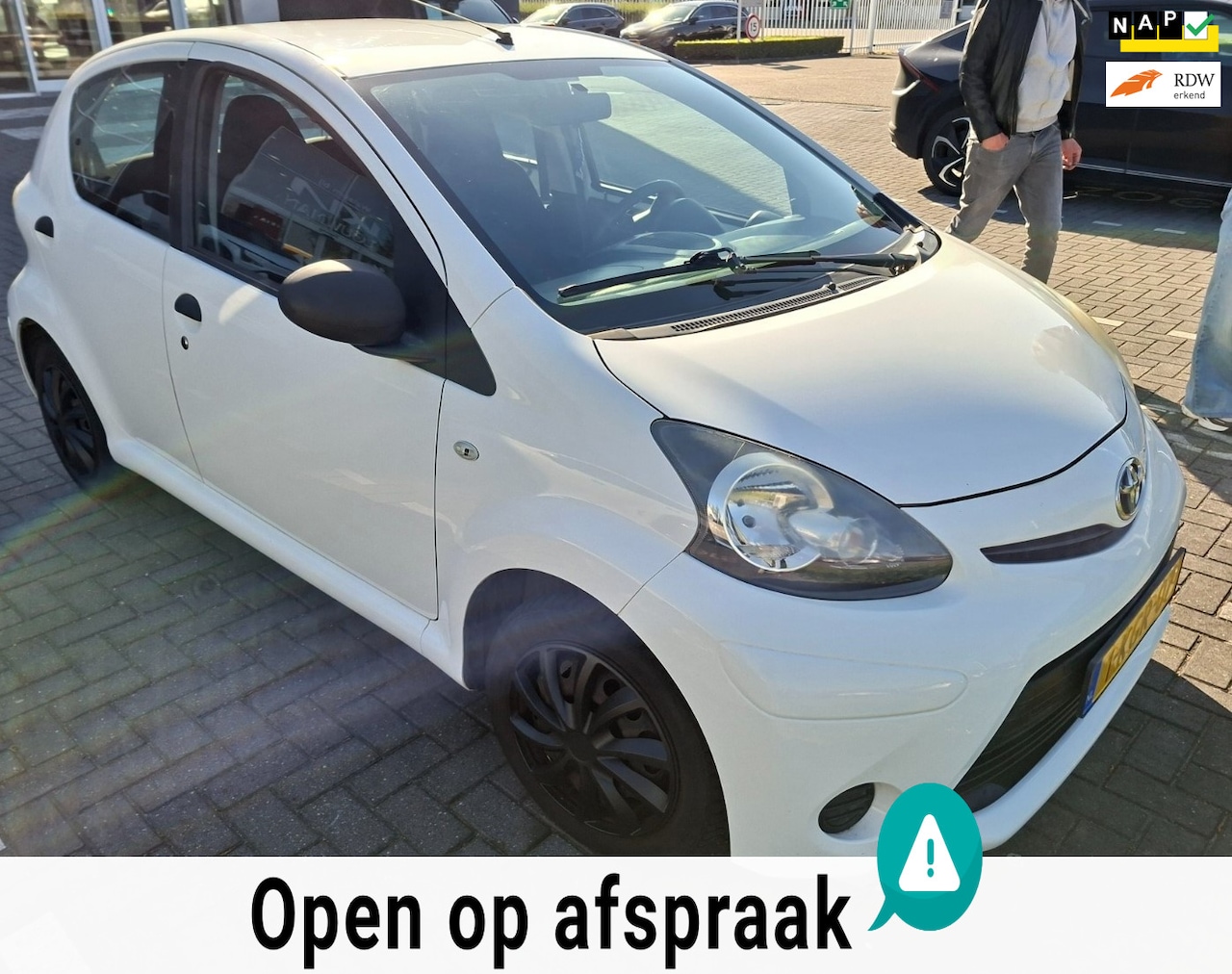 Toyota Aygo - 1.0 VVT-i Access 1.0 VVT-i Access - AutoWereld.nl