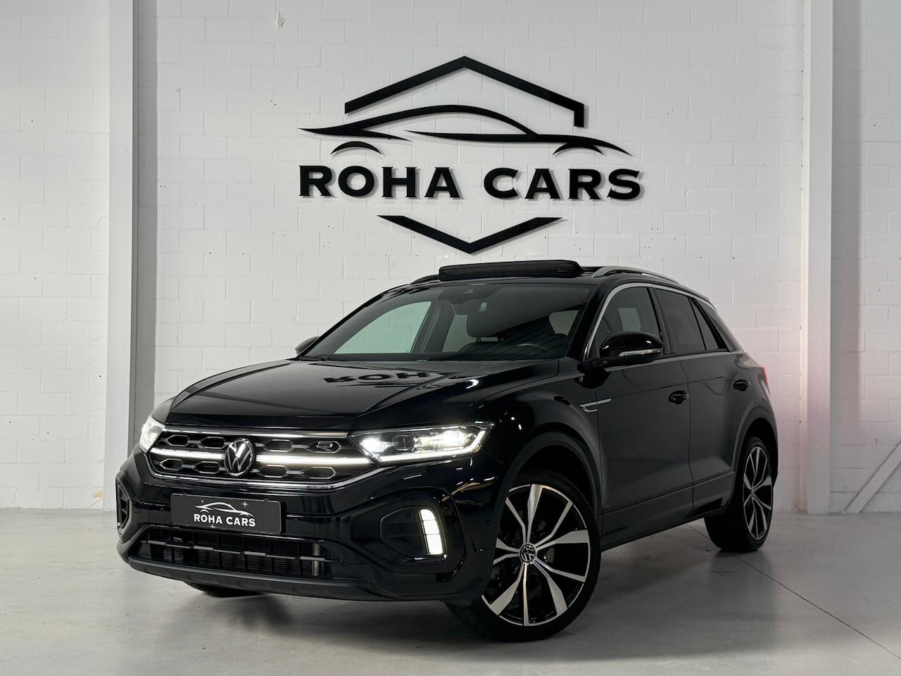 Volkswagen T-Roc - 1.5 T-roc*Pano*Camera*Lage KM* - AutoWereld.nl