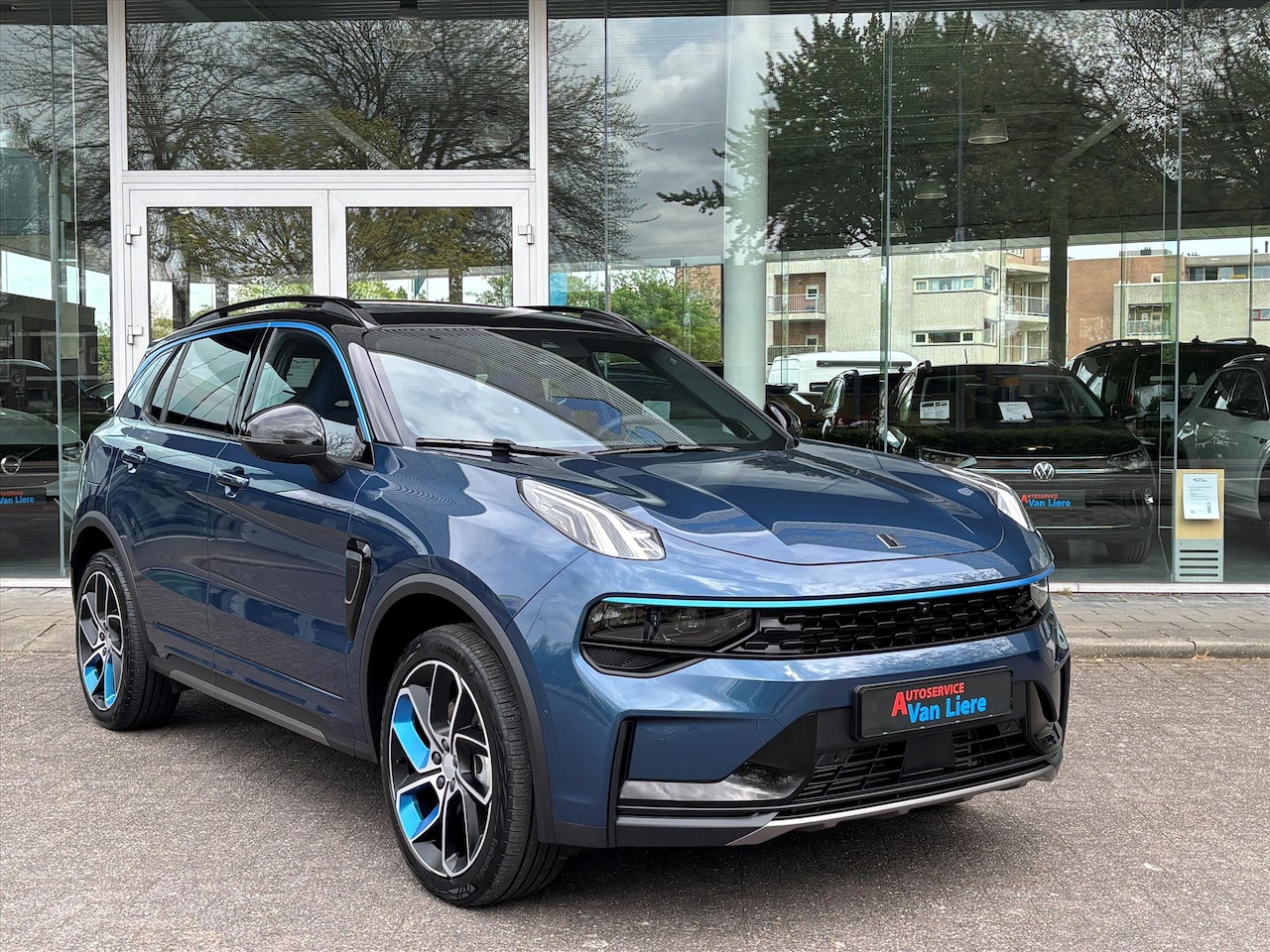 Lynk & Co 01 - 1.5TD 261pk PHEV 7DCTH|Schuifdak| 360 gr Camera|Carplay|Navi| Rijklaarprijs incl garantie - AutoWereld.nl