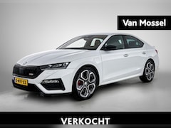Skoda Octavia - 1.4 TSI RS iV PHEV Business | 245 PK | KUIPSTOELEN | 19" VELGEN | STOELVERWARMING | ACHTER