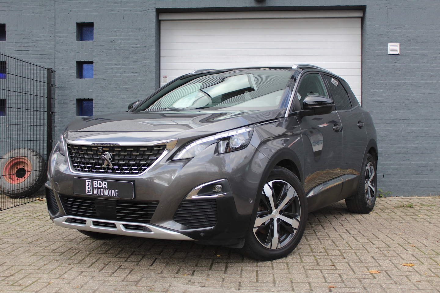Peugeot 3008 - 1.2 PureTech GT Line|Panorama||Leder|Focal|Keyless|Camera - AutoWereld.nl