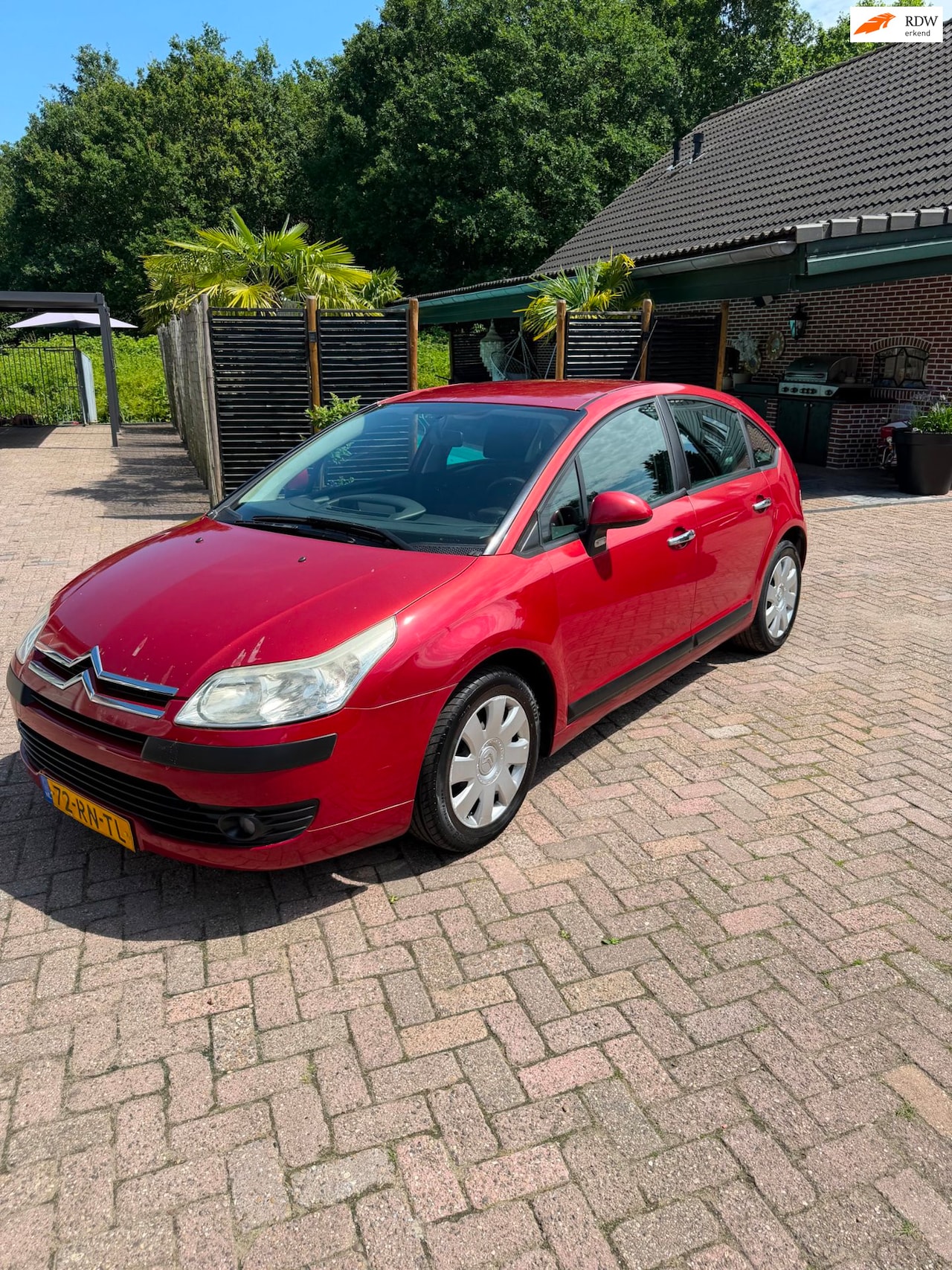 Citroën C4 - 1.6-16V Ligne Prestige AUTOMAAT NIEUWE APK 5-2027 - AutoWereld.nl