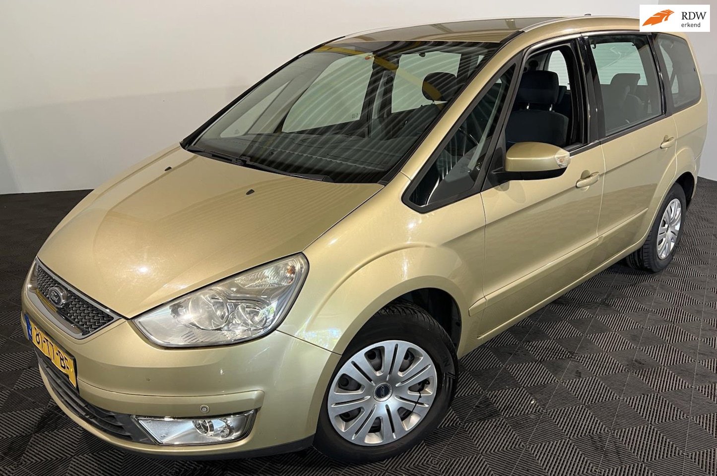 Ford Galaxy - 2.0-16V Trend 7 Pers NAVI PSENSOR CRUISE 2 X SLEUTELS - AutoWereld.nl