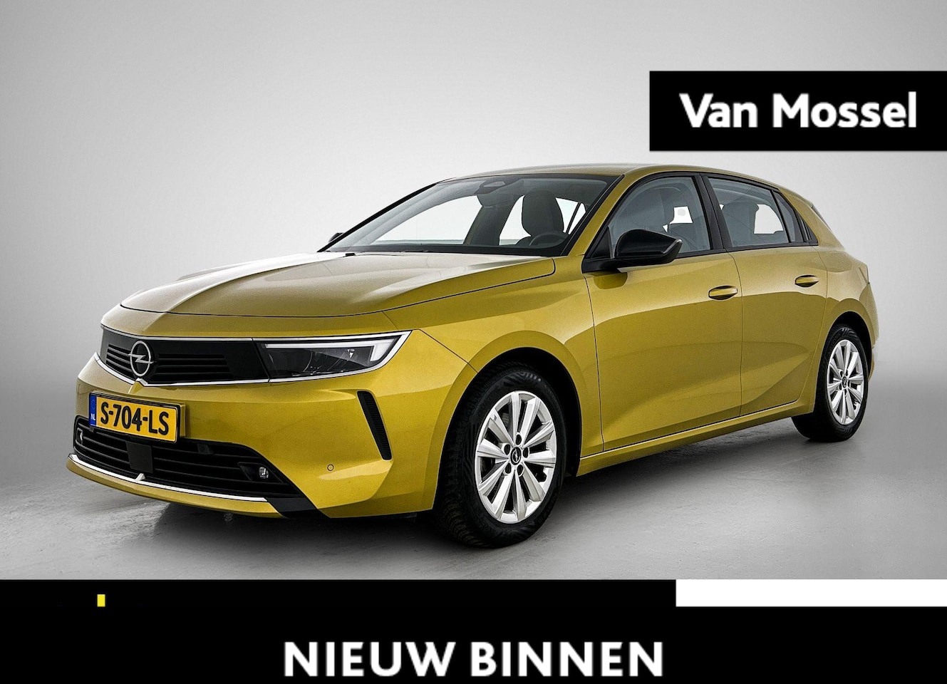 Opel Astra - 1.2 Level 2 | 110pk | Apple Carplay/Android Auto | Trekhaak | Parkeersensoren | - AutoWereld.nl