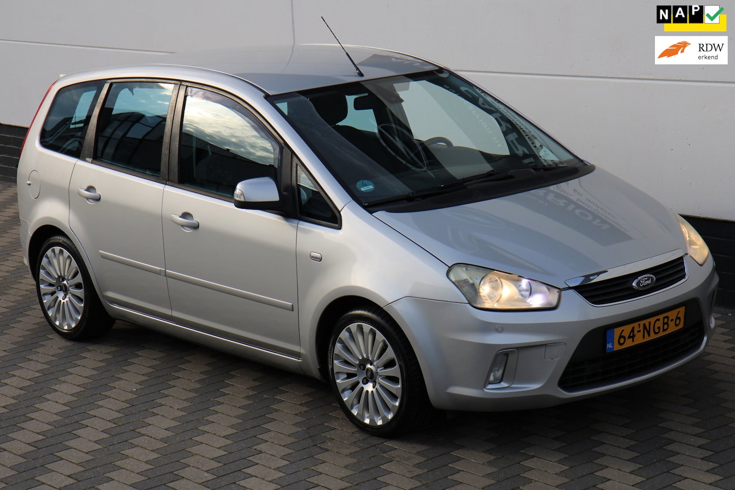 Ford C-Max - 1.8-16V Limited Carplay Camera NAP APK 04-2027 !! - AutoWereld.nl