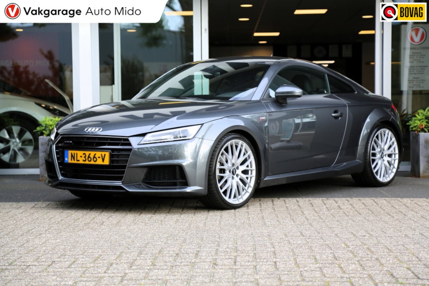 Audi TT - Coupe 2.0 TFSI quattro Automaat S-Line | Navigatie | 20 inch LMV - AutoWereld.nl