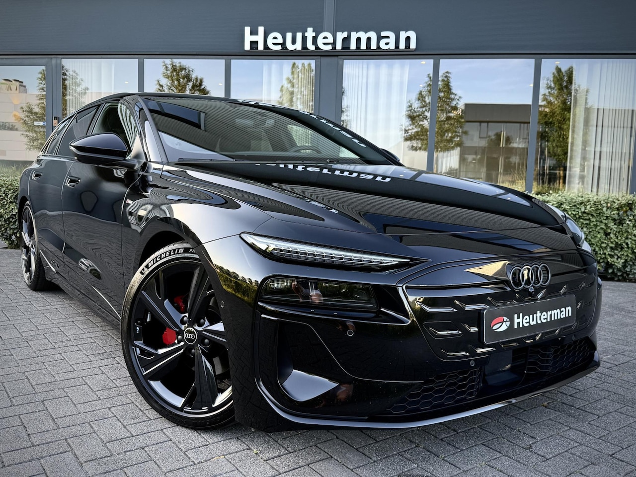 Audi A6 Avant e-tron - S Edition 83 kWh Black/ Massage/ Softclose - AutoWereld.nl