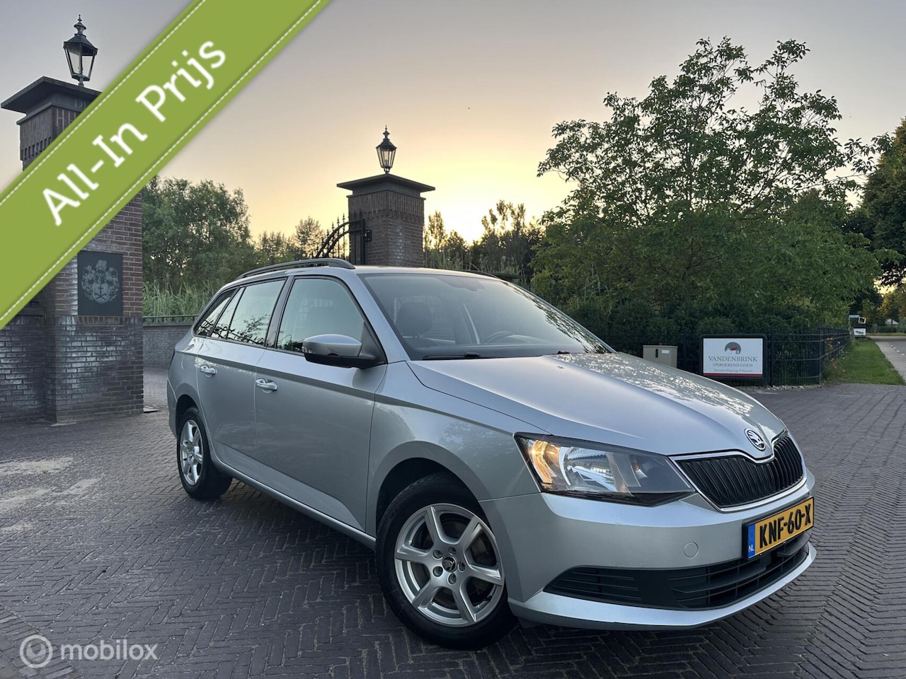 Skoda Fabia Combi - 1.0 TSI Monte Carlo 2018 ACC Trekhaak✅ - AutoWereld.nl